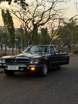 Coupé ancien, teinte crème